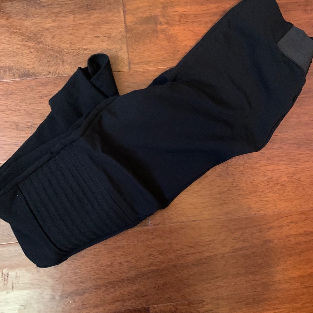 Leggings with detail